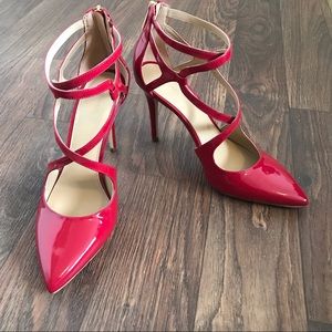 NWT MICHAEL Michael Kors Red heels